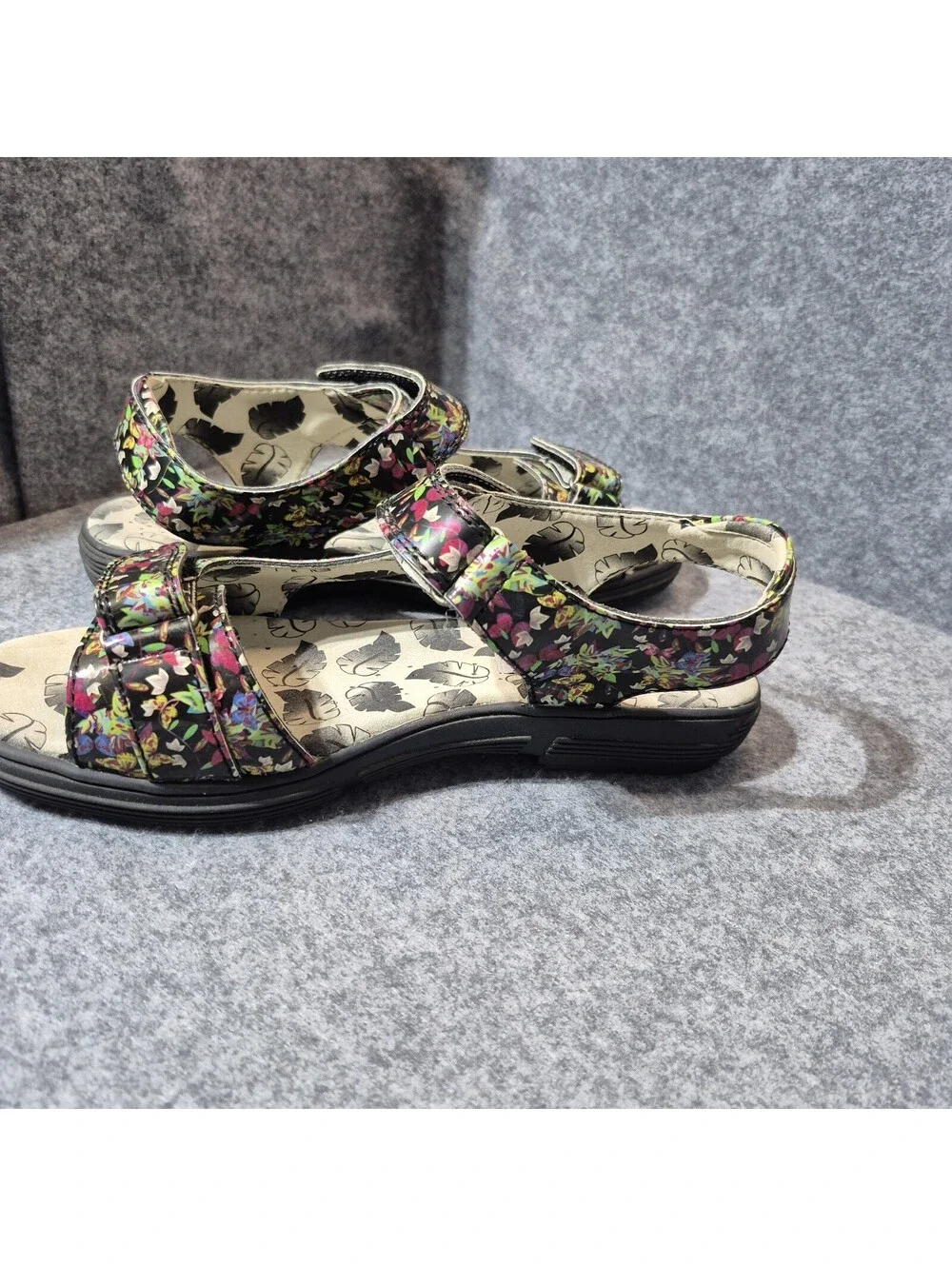 Women's Floral Greenleaf Leather 2-Strap Slingback Sandals Size 9